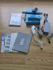Nintendo Wii Console RVL-101 Blue Console Motion Plus Controller And Wii Sports