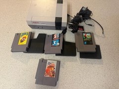 NES Original Nintendo Console Bundle w/ Super Mario Bros 1 & 3 + 2 OTHER GAMES