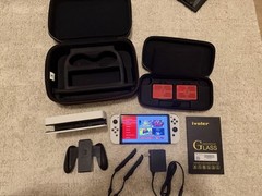 Nintendo Switch OLED HEG-001 w/ 2 Cases + Extra Screen Protectors