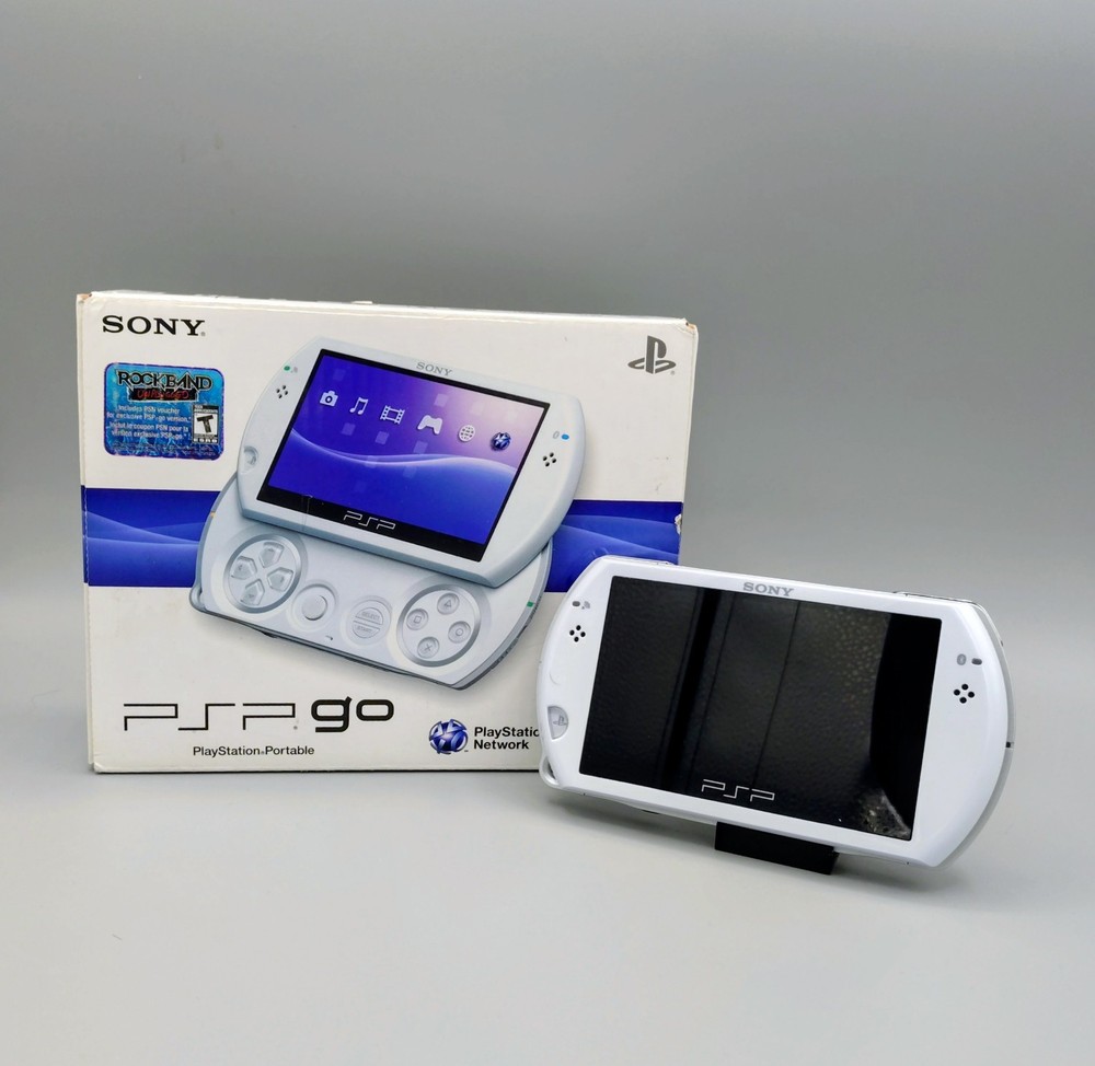 Sony PSP GO PlayStation portable Go White PSP-N1001