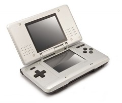 Nintendo DS – Titanium (JPN)