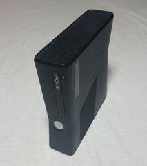 XBOX 360 S TESTED CONSOLE POWER SUPPLY KINECT BUNDLE POWERS UP BLACK WITH HDMI