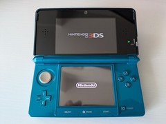 Nintendo 3DS Handheld Console Aqua Blue Region Free Console (No Stylus/Charger)