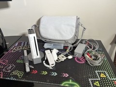 Nintendo Wii Console Bundle Tested Works RVL-001 GameCube Compatible With Bag