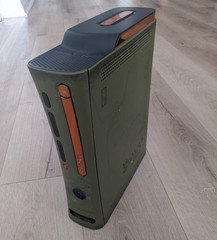 Halo 3 Xbox 360 Limited Edition Console WORKING w/ Power Cable