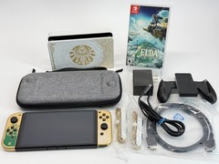 Legend Of Zelda Tears Of The Kingdom Nintendo Switch OLED System Bundle w/Game