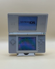 Nintendo DS Lite – Silver (D66) READ DESCRIPTION
