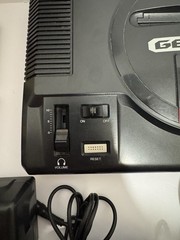 Original Sega Genesis 1601 16-Bit Console Bundle 2 Controllers 13 Games -Works