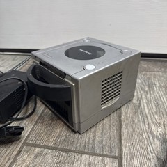Nintendo GameCube Platinum Silver Console ONLY DOL-101 [FOR PARTS-ERROR MESSAGE]