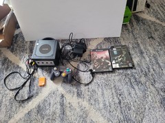 Nintendo GameCube Console With 2 Resdent Evil Games