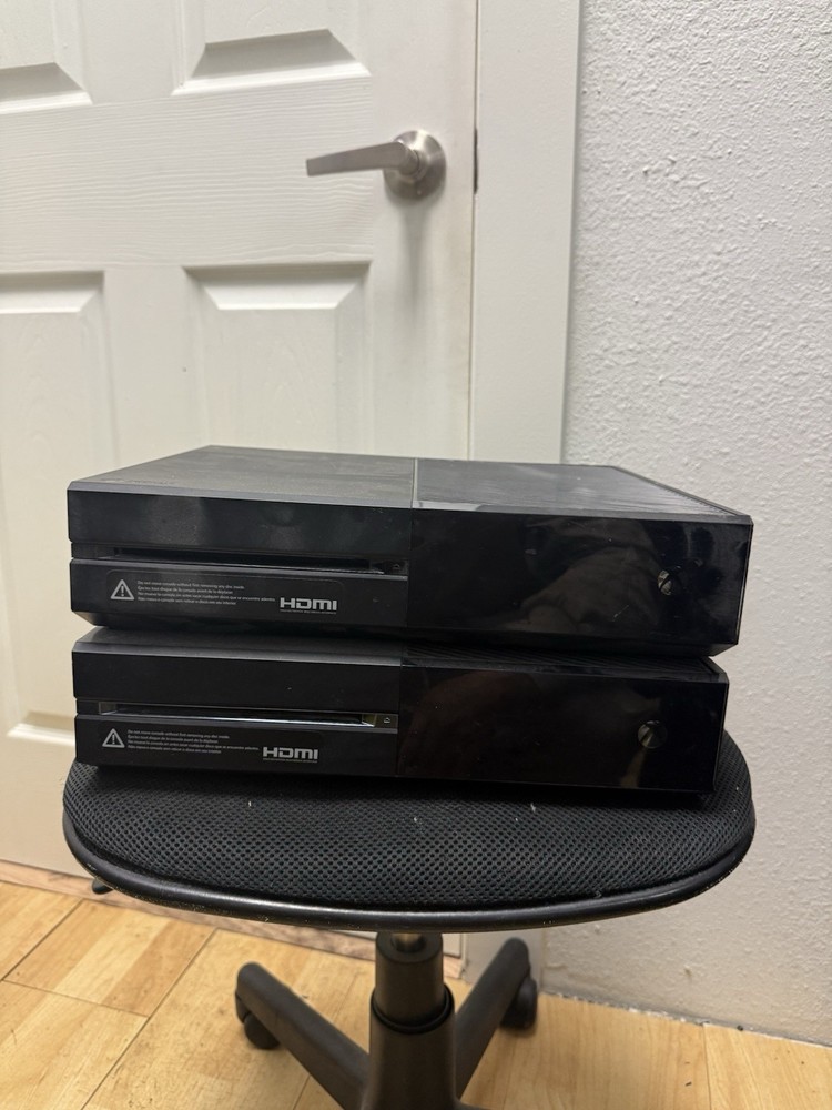 Microsoft Xbox One Console Only Model 1540 UNTESTED AS IS LOT 2
