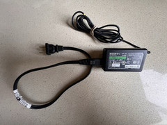 Genuine Sony PSP-100 Charger 5V 2000mA AC Adapter For Sony PSP 1001 2001