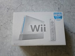 Nintendo Wii Sports Console (White) Wii System Bundle Brand New!!