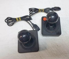 Atari 2600 Console w/Hookups, OEM Controllers & 7 Games – Lot #3 *Read*
