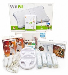 Nintendo Wii Console Bundle CIB Wii Fit Board 4 Remotes Wii Sports Zapper Lot