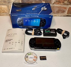 PARTS/REPAIR – Sony PSP-1001 Black Handheld Console & Original Box