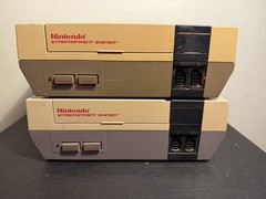 FOR PARTS/REPAIR Lot of 2 Nintendo Entertainment System NES Console READ DETAILS