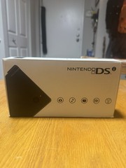 Nintendo DSi Matte Black Handheld Console System TWL-001 Complete in Box CIB USA