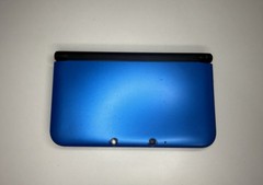 Nintendo 3DS XL Blue/Black 3D Capable Handheld System 4GB NTSC-U/C SPR-001
