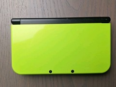 New Nintendo 3DS XL Lime Black | Charger + 32GB SD Card | Region Free