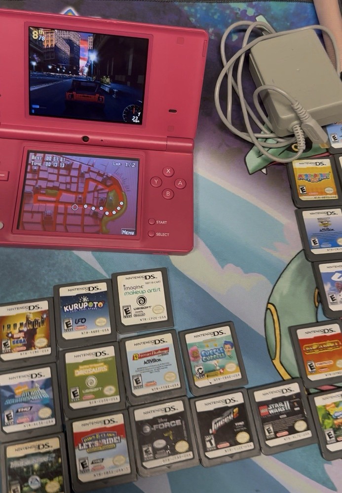Bundle Lot Nintendo DSI Dsi Carrying Case Pouch Charger Stylus +55 Games Tested