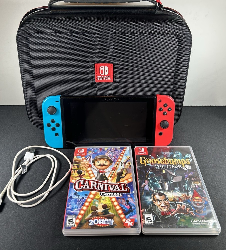 Nintendo Switch 32GB Console w/ Official Joy-Cons, 2 Games & Case – Tested