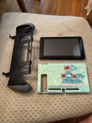 Nintendo switch tablet + 256gb sandisk + accessories