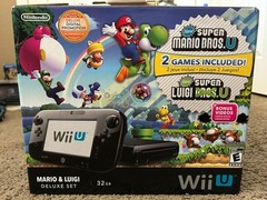 NEW Nintendo Wii U 32gb Console Mario & Luigi Deluxe Set Bundle System