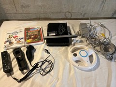Black Wii Console Bundle: Wii Remote Nunchuck All Cords Mario Kart Donkey Kong