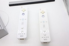 Nintendo Wii RVL-001 (USA) White Console w/ 2 OEM Controllers Cables & Stand