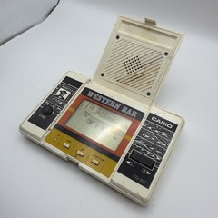 WESTERN BAR CASIO GAME WORKING CG-300 Japan 1984 – Missing Battery Cover – Read