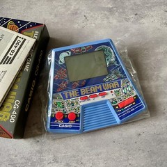 CASIO LCD game console CG-400 THE BEAM WAR 80s games nostalgic game&watch