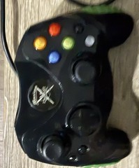 Microsoft Xbox Original Console Black/Green NTSC-U/C w/ Controller, AV Cable