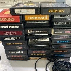 Atari CX-2600 Console 2 Joysticks 2 Paddles 29 Games
