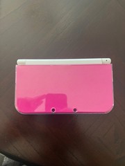 Nintendo New 3DS XL System -Pink and White In Box