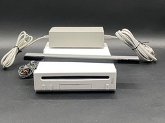 Wii Console/Sensor Bar/Power Brick. Game Cube compatible. White/ Tested/Gamers