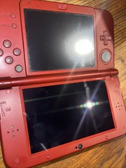 Nintendo New 3DS XL Red Console USA w/Charger + Stylus + Games ** READ ** Dead P
