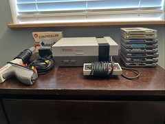 Nintendo NES Gray Console Bundle W/ Controllers, Zapper And Games Tested-working