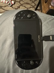 PS Vita 2001 8GB Memory Card Carrying Case