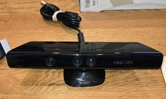Xbox 360 Kinect Special Edition 250GB Hard Drive With Sensor & 8 Games In Box