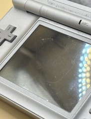 Nintendo DS Lite – Silver (D66) READ DESCRIPTION