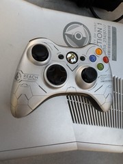 Microsoft Xbox 360 S Halo: Reach Limited Edition Silver Console . READ! Works.