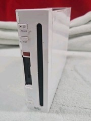 Nintendo Wii Console Rvl 001 Usa. Untested. Powers On, Accepts And Ejects Disc