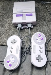 Nintendo Super NES Classic Edition Mini Console CLV-201 with 2 Controllers Gray