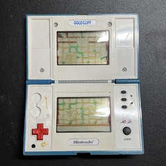 Vintage Nintendo Game & Watch Gold Cliff Turns On READ DESCRIPTION FREE SHIP