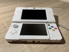 1951 Nintendo New Nintendo 3DS White For Parts