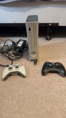 Microsoft Xbox 360 White Console Wireless Controllers Component Composite RCA