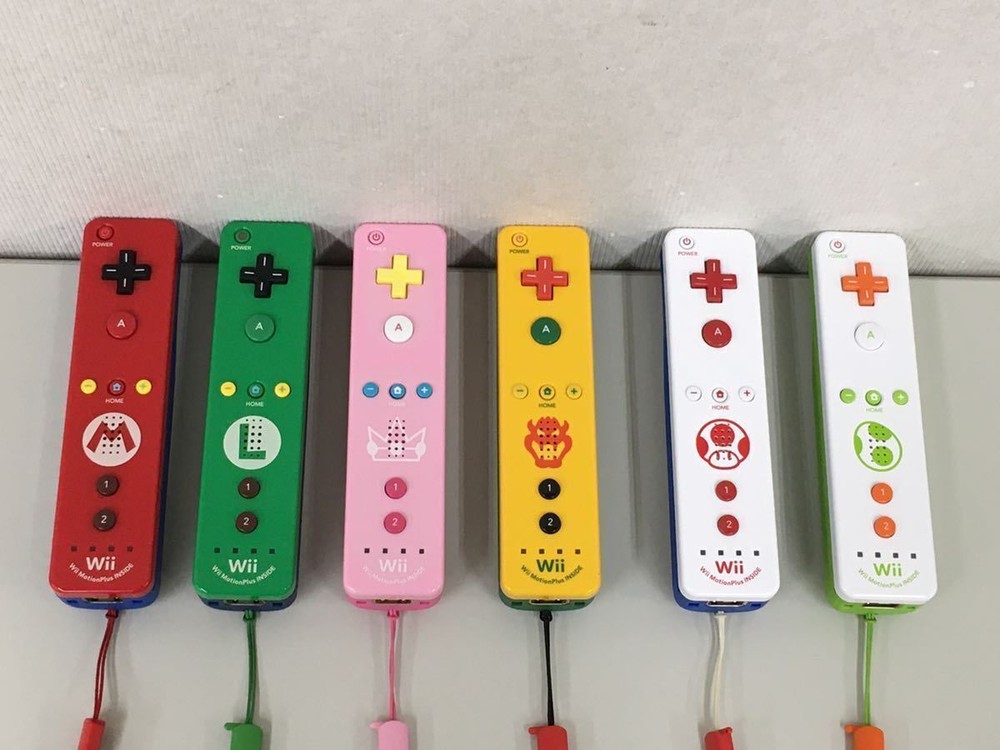 NINTENDO WII Remote Motion Plus MARIO LUIGI PEACH YOSHI TOAD KOOPA Set of 6