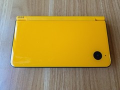 Nintendo DSi LL XL Yellow Console Japan W/charger US SELLER