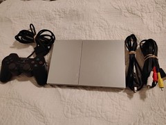 Sony PlayStation 2 Slim Console Silver (SCPH-90001) For Repair or Parts